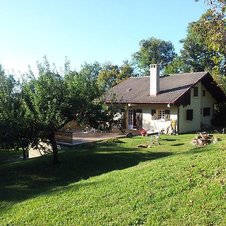 Holiday Home Maison De La Litiere Pugny-Chatenod 객실 사진